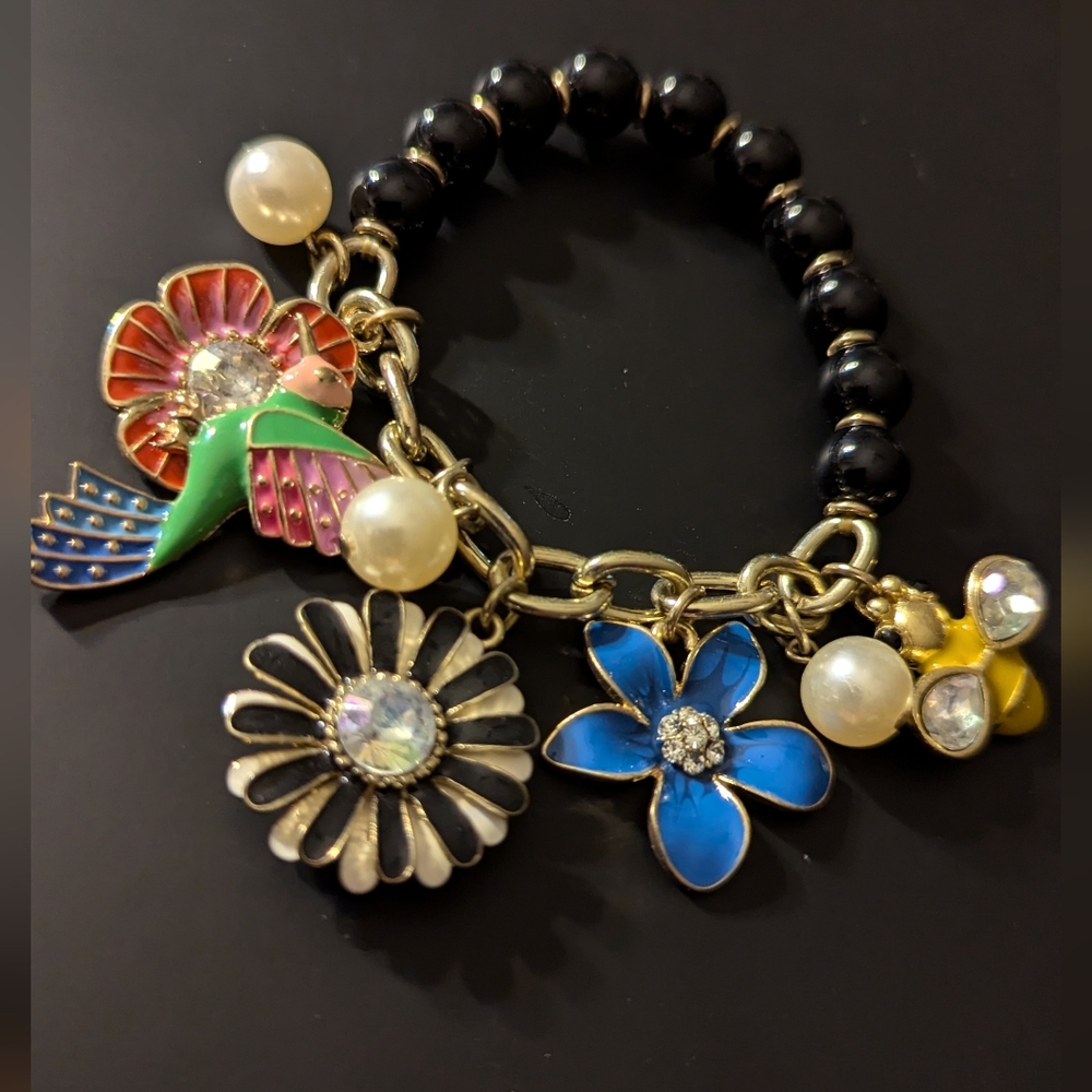 Betsey Johnson stretch hummingbird bracelet